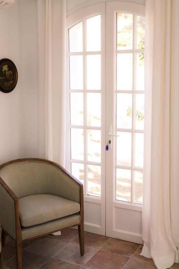 Le Clos Serein Le Beausset Exterior photo